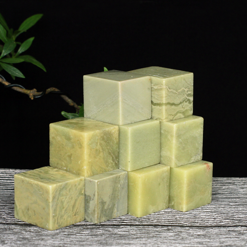 Qingtian Stone 2 5*2 5*3CM Practice chapter Stone seal Stone seal material Seal material Beginner gold stone seal engraving chapter