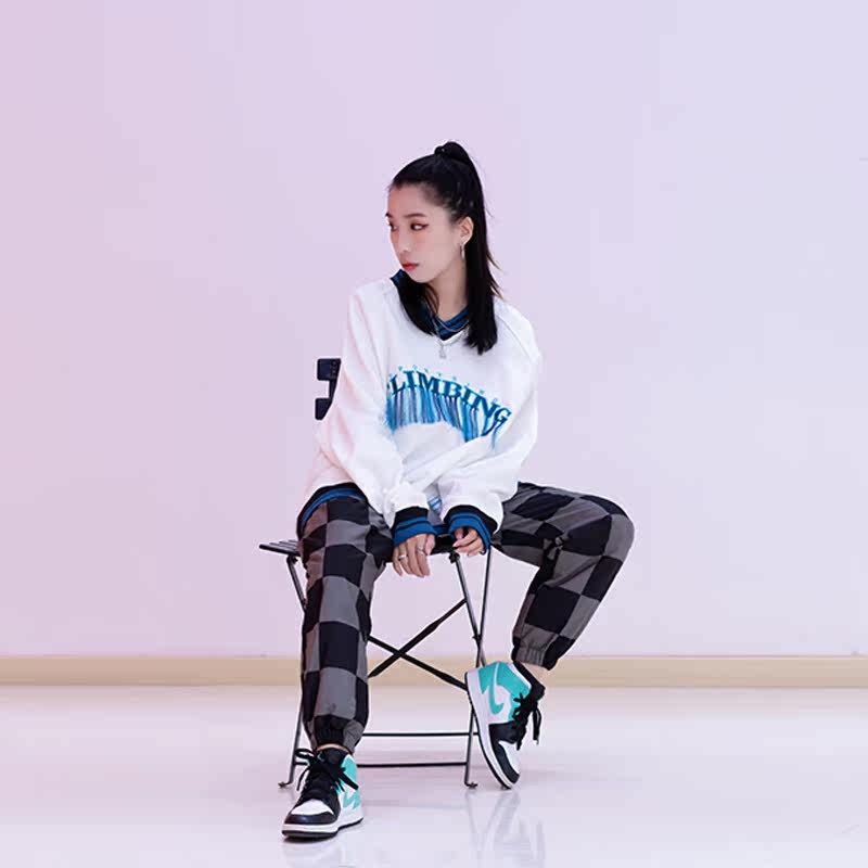 SHADOW Street Dance CIKA Dancer with V-neck Embroidered Tassel Loose Turtleneck Long Sleeve Street Dress Female