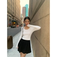 Белый, короткий