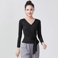 Черный лонгслив