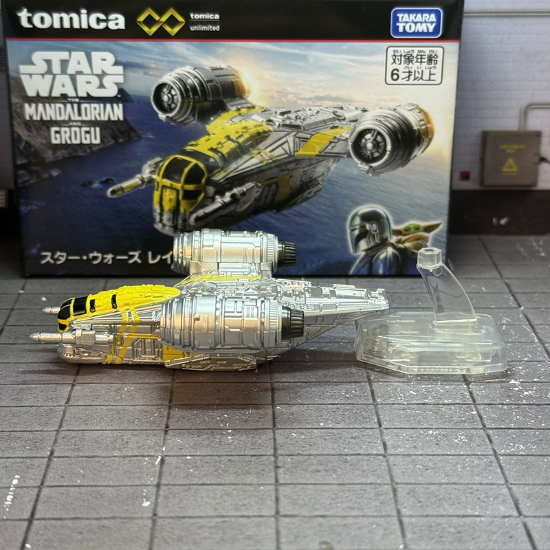 Tomy Tomica Alloy Car Tomica Infinity Movie Edition Star Wars Razor Crest Model Toy