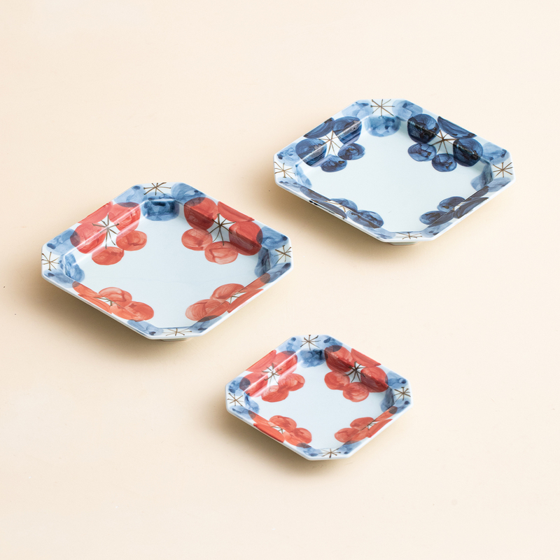 Japanese Imported Ceramic Plates for Home Use, Yicheng Ceramics New Model, Particularly Beautiful Square Plates with Underglaze Color, Deep Plates Japanese Imported Ceramic Plates for Home Use, Yicheng Ceramics New Model, Particularly Beautiful Square Plates with Underglaze Color, Deep Plates