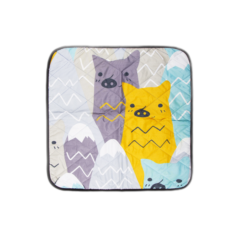 KOMMOT牧彻户外露营小坐垫迷你野餐垫地垫可机洗防水垫便携防潮垫