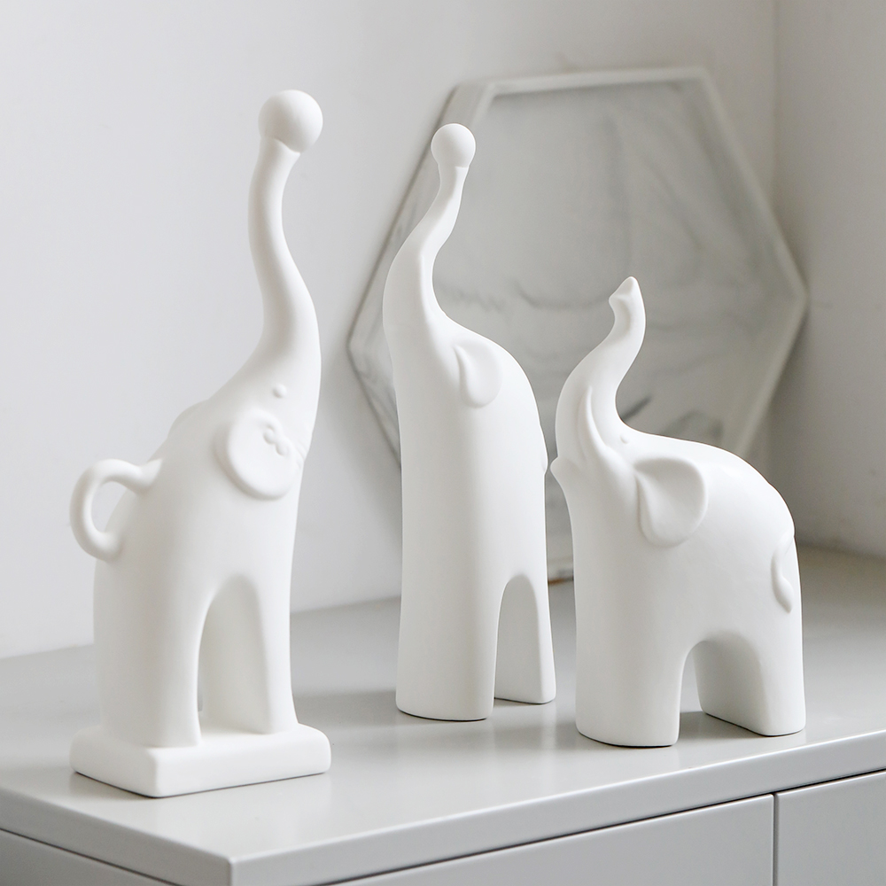 Ceramic elephant decoration Nordic home ceremony living room TV cabinet decoration housewarming decoration decoration creative