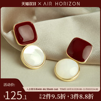 AIR-HORIZON simple earrings female shell round pendant long retro Hong Kong style earrings new decorations