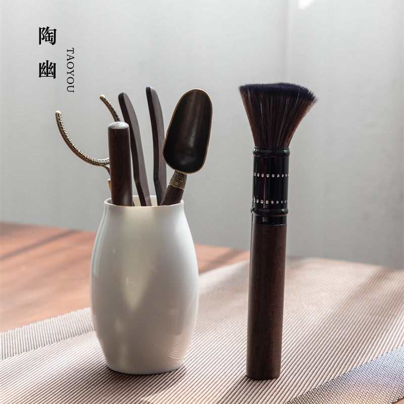 Ebony wood drawing Phnom Penh tea ceremony six gentlemen set Kung Fu tea set accessories Daquan tea making tool tea clip spoon tea knife