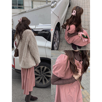 White water women corduroy dress women bubble sleeves spring and autumn Korean version of temperament slim thin folded through the knee skirt