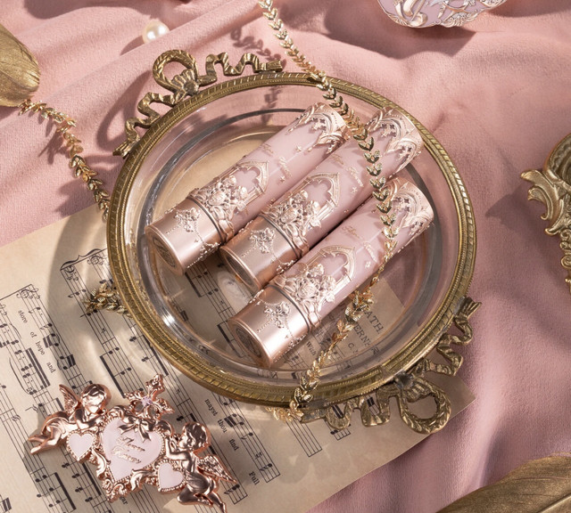 Floral Whisper Little Angel Series Lip Mud Stick Solid Lip Glaze Velvet Matte Lipstick Brightens Skin Tone, Not Easy to Transfer in Autumn and Winter