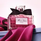 [Выпуск нового продукта] Dior Miss Dior Аромат Аромат Ягодно-шипровый аромат Женский подарок