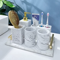 Шесть -элемент чернил и белого большого поддона D