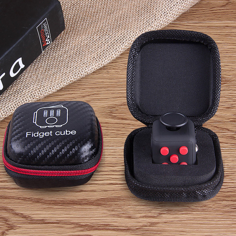 解压魔方骰子三代桌面减压神器手指尖无聊打发时间网红发泄小玩具