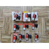 3 Danfoss pressure sensors