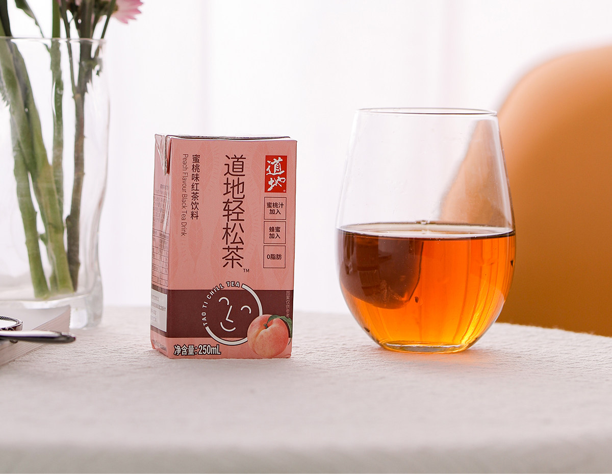 临期 香港专业茶饮品牌 道地 轻松茶系列 蜜桃红茶 250mL*24瓶 天猫优惠券折后￥34.9包邮（￥59.9-25）