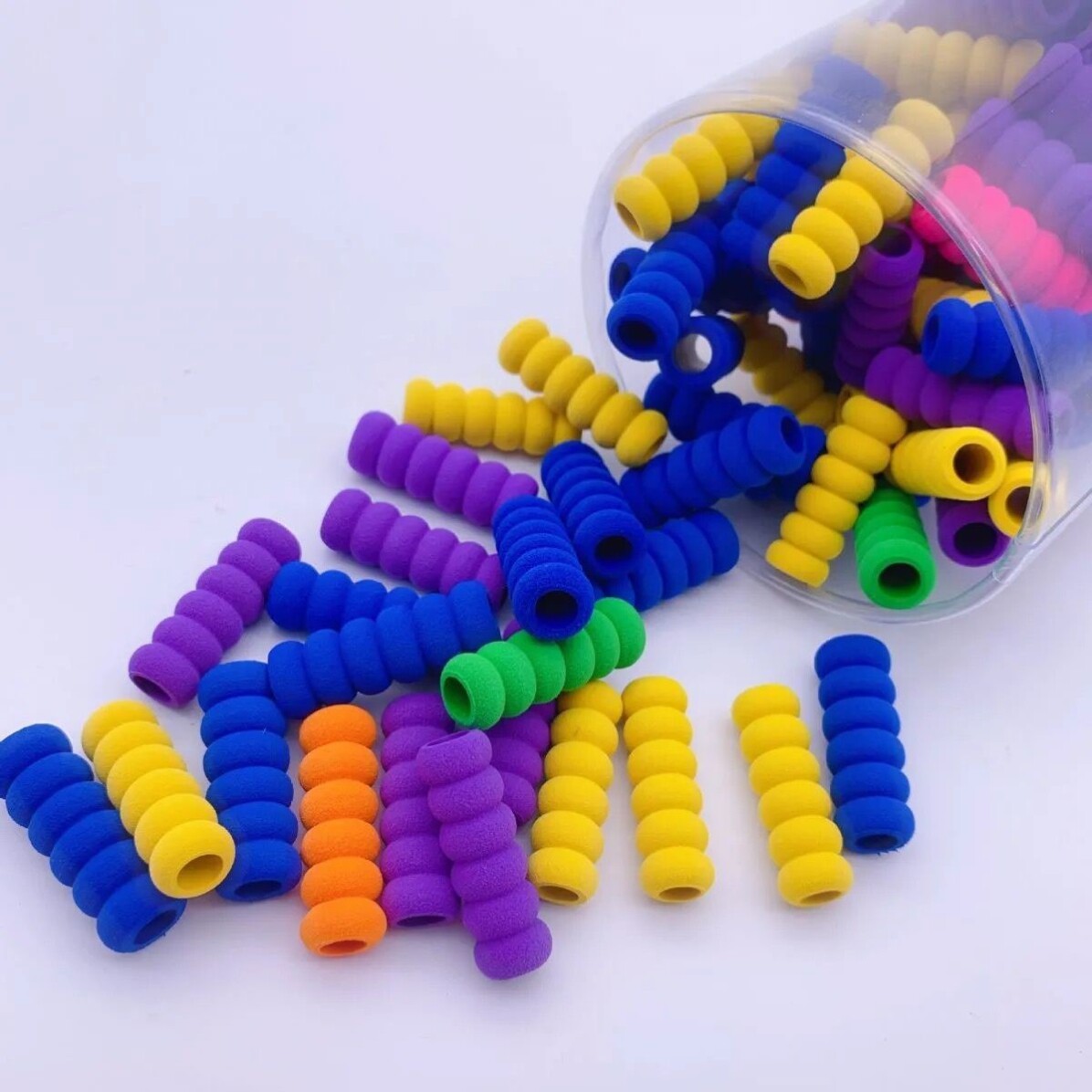 Sponge gel pen sponge cylindrical pen sleeve sweat-absorbing non-slip prevention of old hand calluses thick hand guard soft grip pen holder comfortable