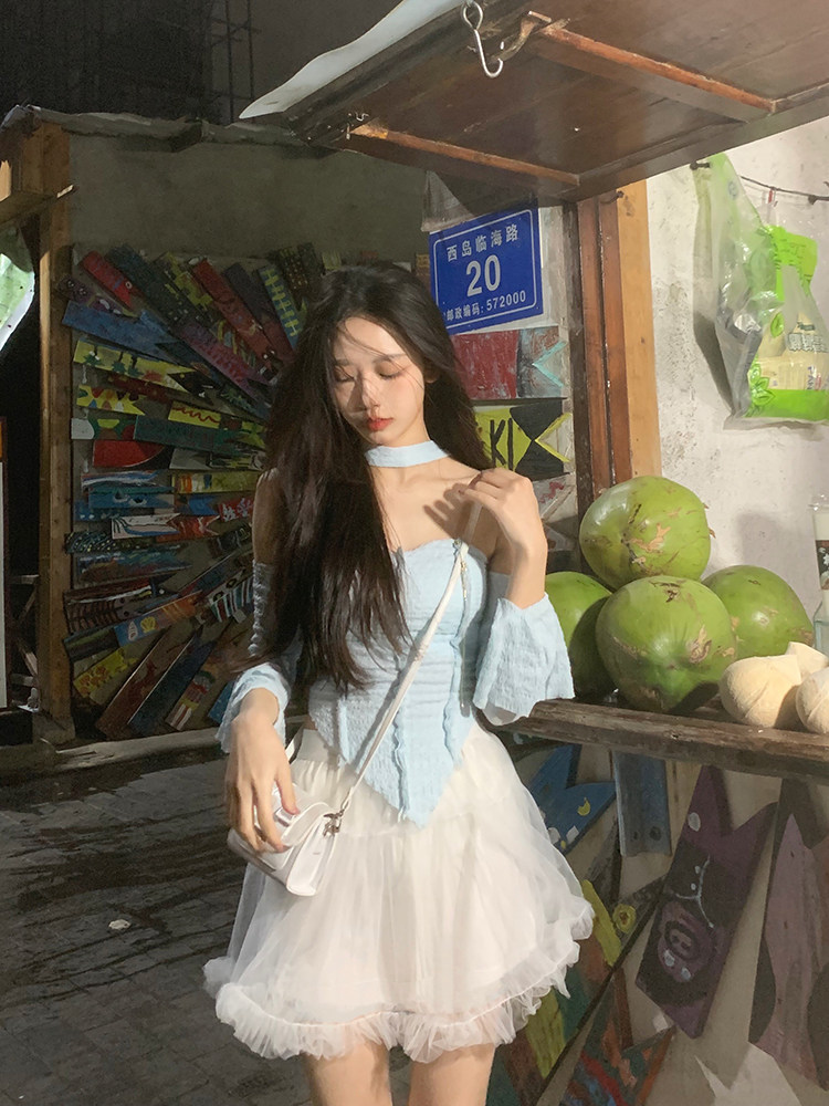 A sweet peach yikett 