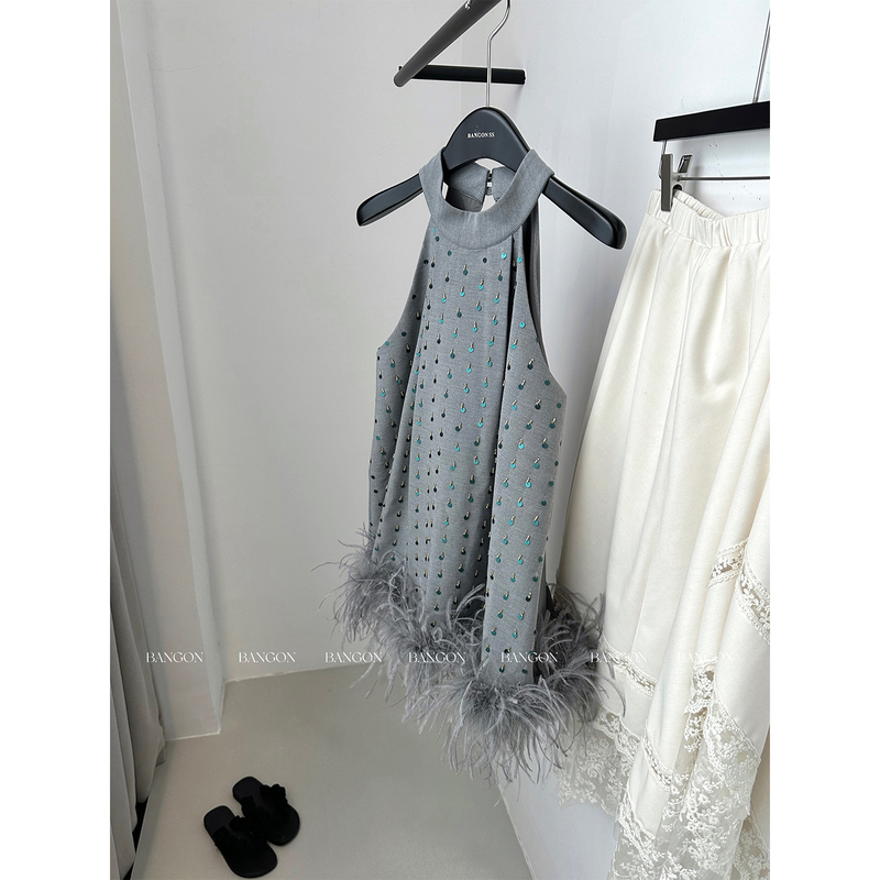 Bangon ins French-Style Heavy Beaded Dress for Petite Women, Feather Splicing, Sleeveless Halter Neck Short Dress Bangon ins French-Style Heavy Beaded Dress for Petite Women, Feather Splicing, Sleeveless Halter Neck Short Dress