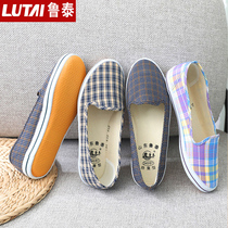 Lutai old Beijing cloth shoes womens summer models lightweight middle-aged and elderly soft-soled mother shoes flat shoes one pedal shallow single shoes