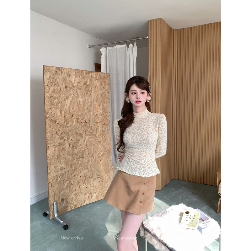 Lifelong Romance [Flower Shadow] French Retro Plush Lace Long-Sleeve Top for Women, Autumn and Winter Slim-Fit Lace Base Shirt