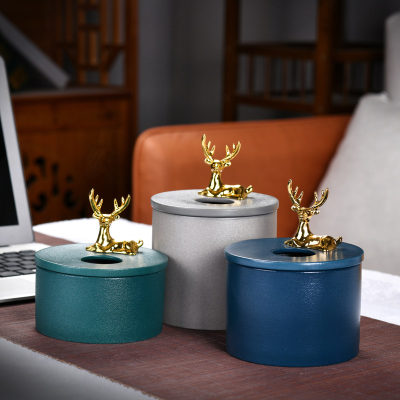 European-style ceramic ashtray with lid anti-ash flying large simple fashion black and white light luxury home living room custom logo