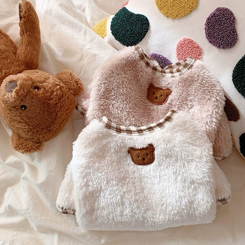 Осенняя и зимняя домашние животные, чем медвежь