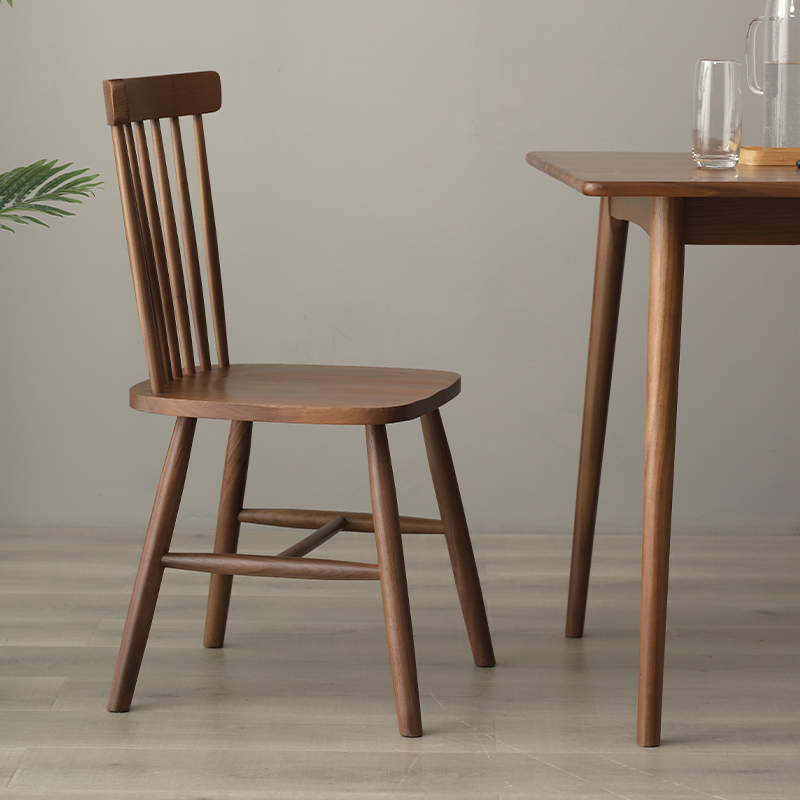 North American Black Walnuts Wood Windsor Chair Day Style Backrest Dining Chair Solid Wood Modern Minima Home Light Lavish Retro Chair