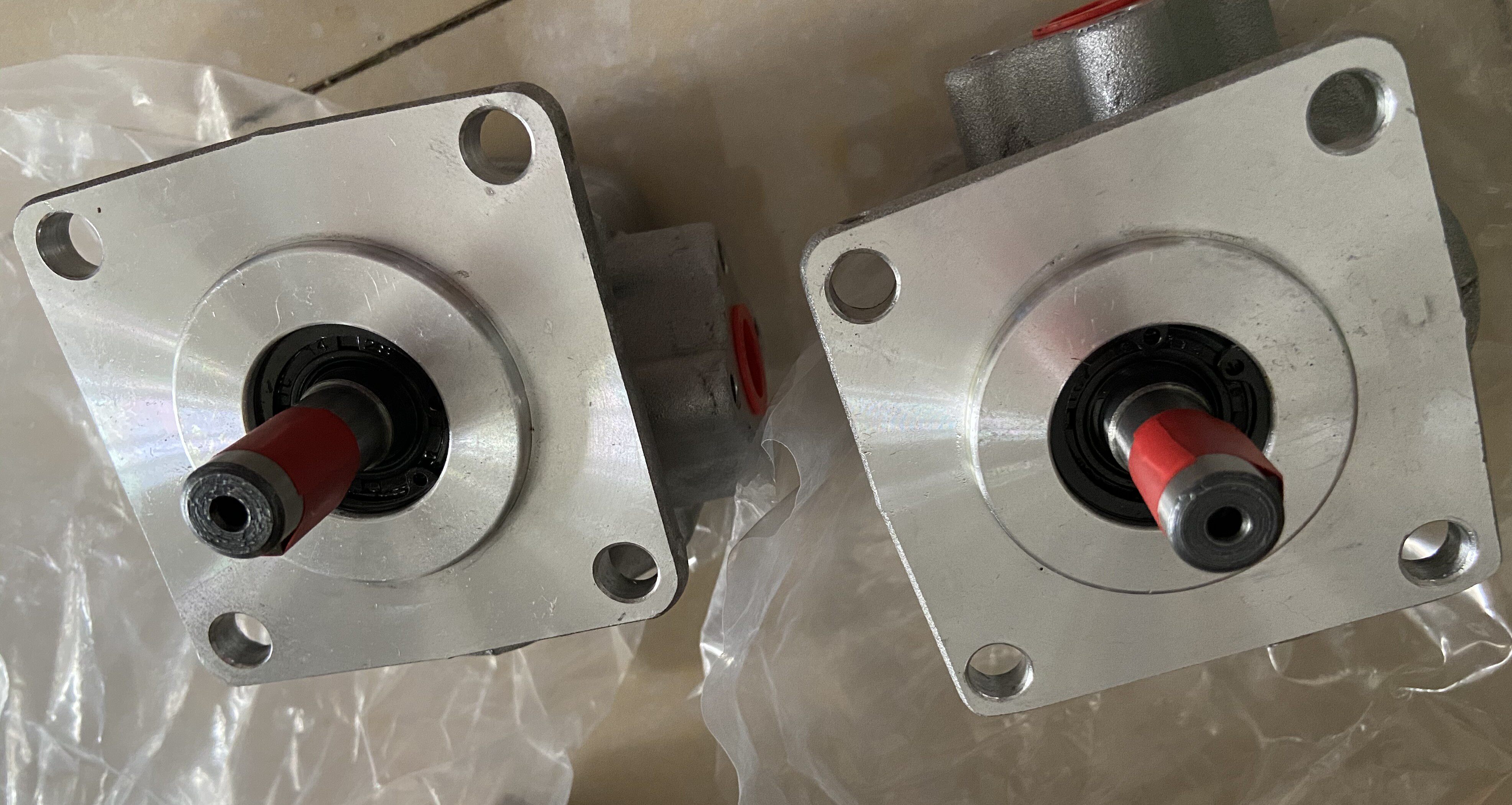 Brand new current supply Japan SHIMADZU Shimizu gear pump GPY-8R721 hostages for one year