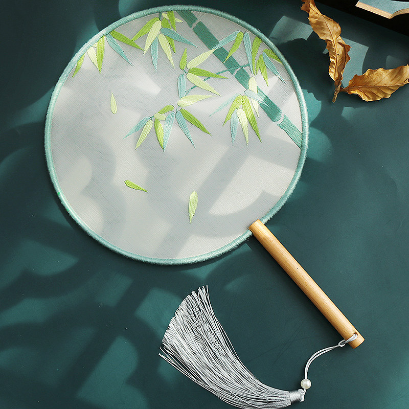 Group fan ancient wind embroidery DIY handmade self-embroidered material bag to make double-sided Su embroidery fan beginners embroidered embroidered embroidery