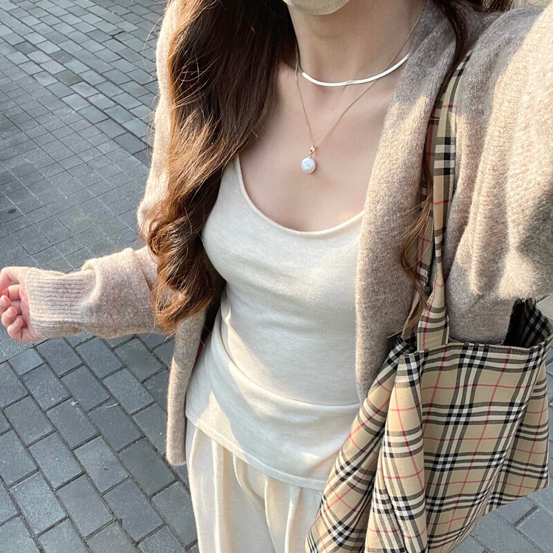 Lazy Style Oatmeal-Colored Sweater Cardigan Jacket for Women Early Autumn 2026 New Style Very Beautiful Knitted Top Lazy Style Oatmeal-Colored Sweater Cardigan Jacket for Women Early Autumn 2026 New Style Very Beautiful Knitted Top