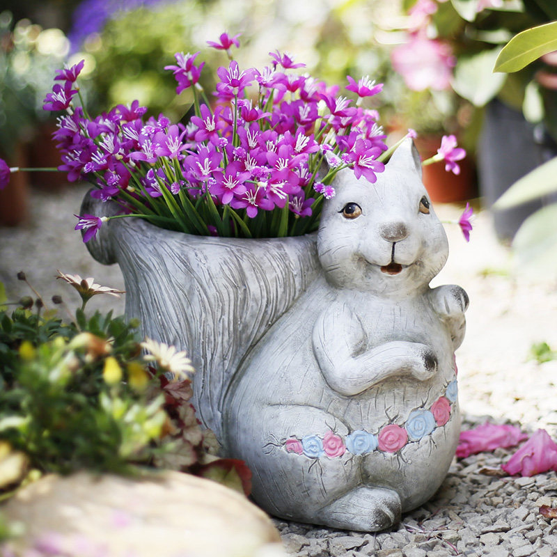 Cute squirrel creative animal decoration villa garden courtyard garden balcony arrangement succulent plant flower pot decoration