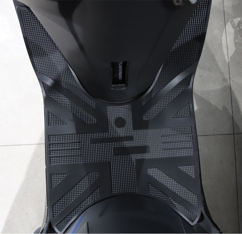 Suitable for Yamaha pedal Qiaoge i125 Xuying Fuxi Fuying Saiying new patrol eagle foot pad pedal pad