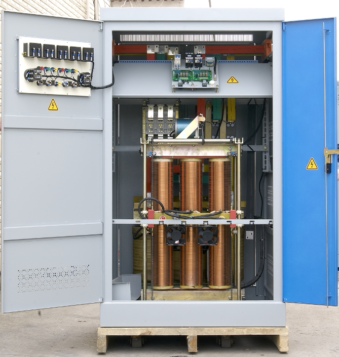 SBW-500KVA380V three-phase fully automatic high-power input 304-456V output stable direct selling