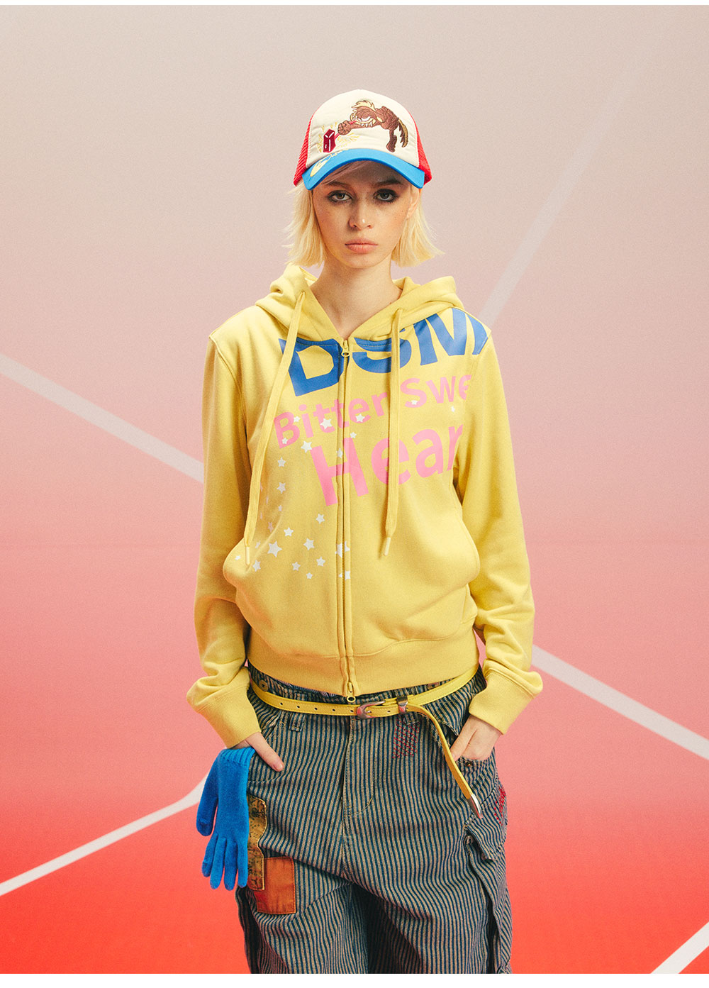 DONSMOKE Star Letter Print Yellow Hoodie
