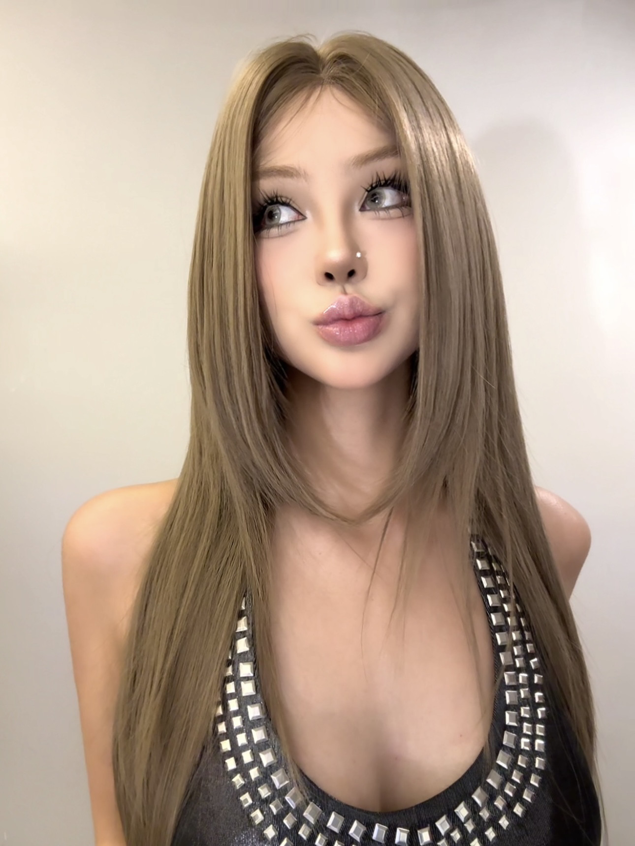 Flaxen Gold Baby Hair Wig: Achieve Effortless, Trendy Layered Style! - Taobao product photo 4