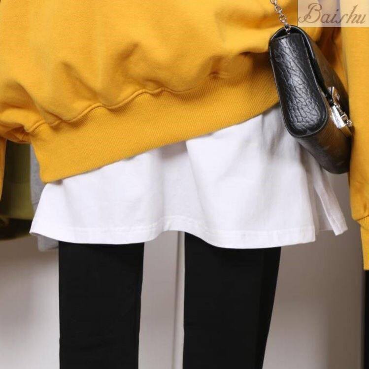 Sweater with white edge hem, large size fake hem, exposed edge bottoming artifact