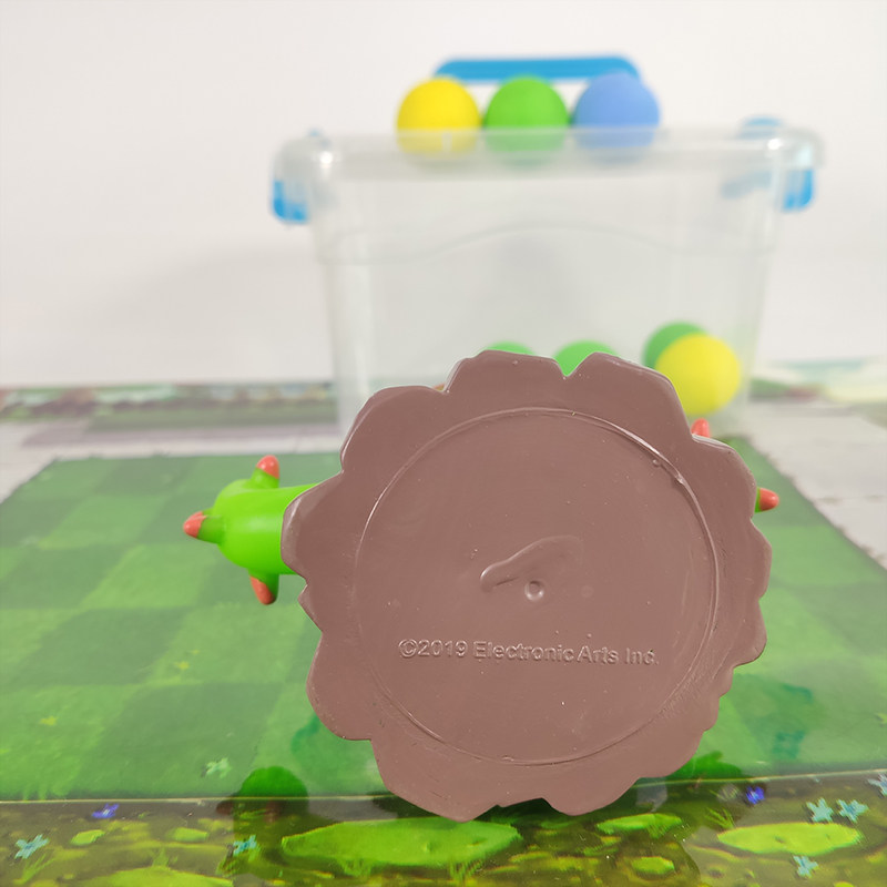 Игрушки-животные 植物大战僵尸玩具大号软胶仙人掌射手可发射炮弹对战手办男孩单个 Rong Dafeng