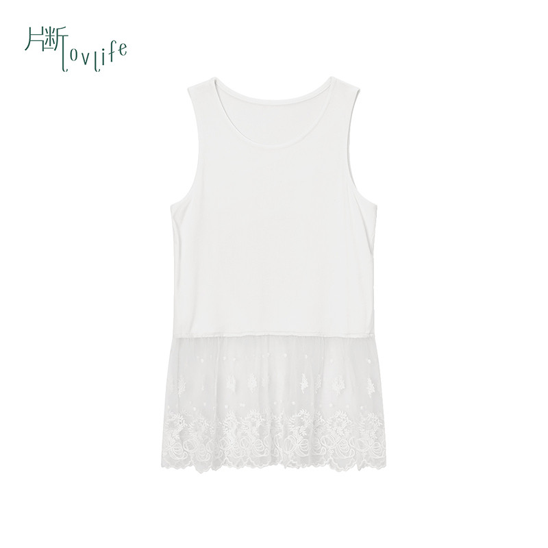 【天天yoko&片断】春新款打底时尚叠穿内搭圆领拼接蕾丝白色背心