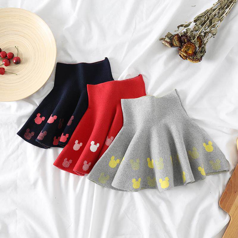 Girl's half body dress small CUHK Autumn Winter 100 Lap Skirt Baby Short Skirt Cotton Quality Knit Bottom High Waist Fluffy Skirt