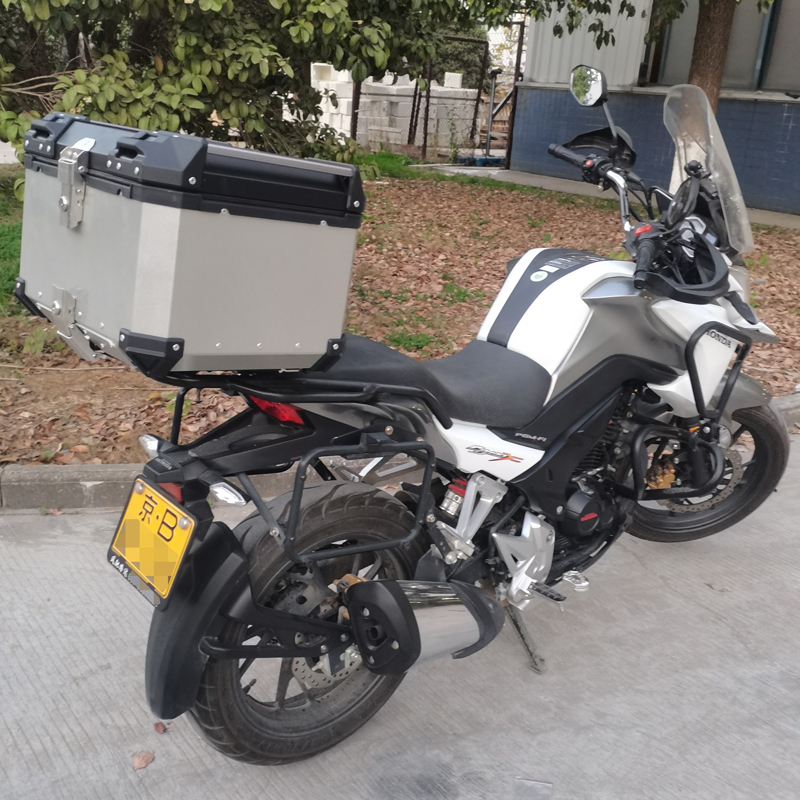 Yellow Dragon 600 locomotive case tail box trunk aluminium alloy rear case thickened universal large white power ni 300
