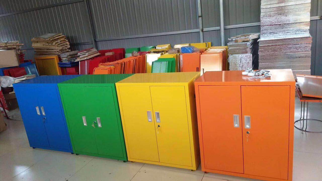 Renovation of the company site Temporary use of the furnishing temporary finishing cabinet Fold Stack Toolbox of the portable folding tool cabinet Customized