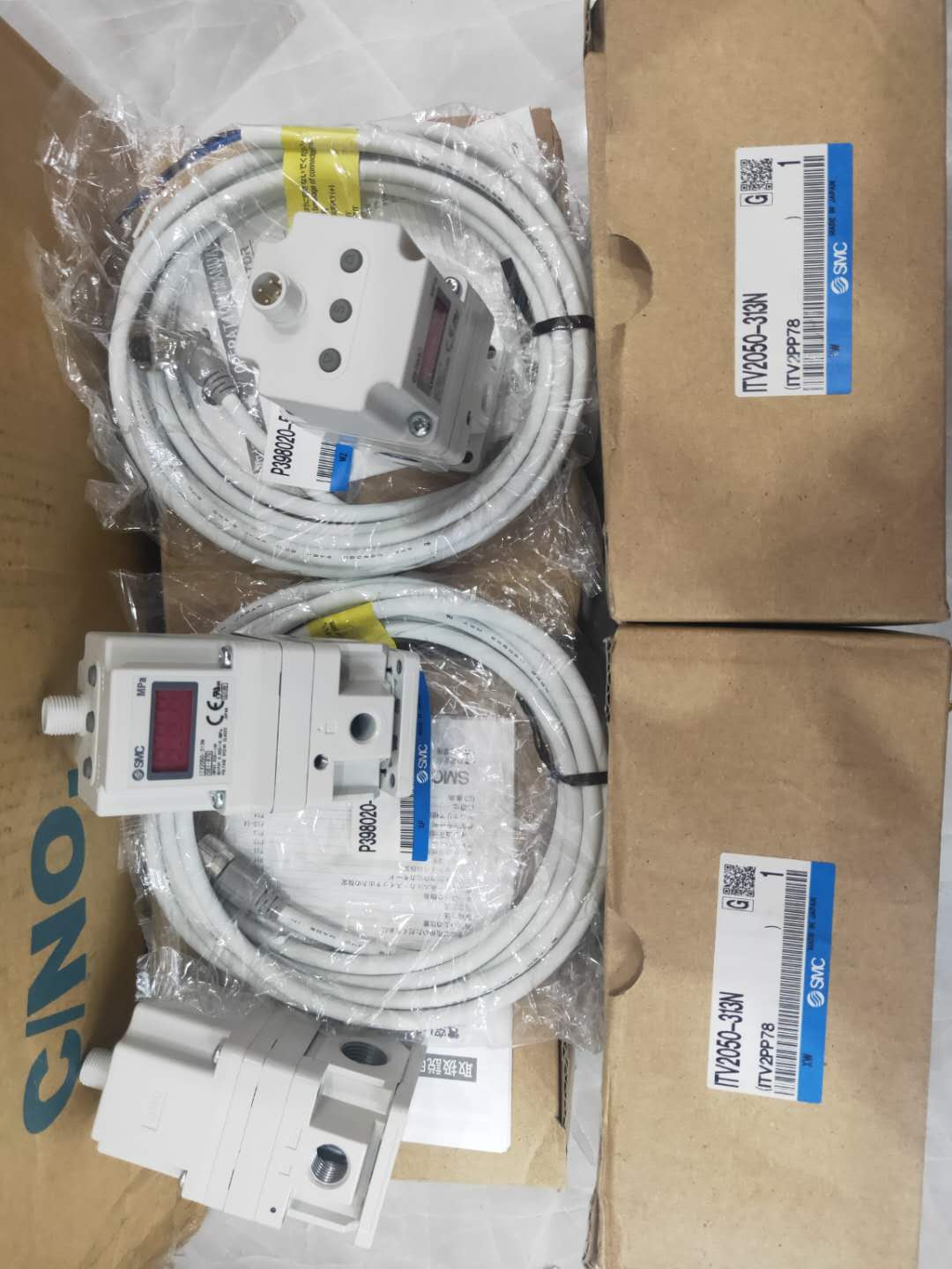 The SMC original solenoid valve ITV2030-042L4 ITV2030-042S ITV2030-043L