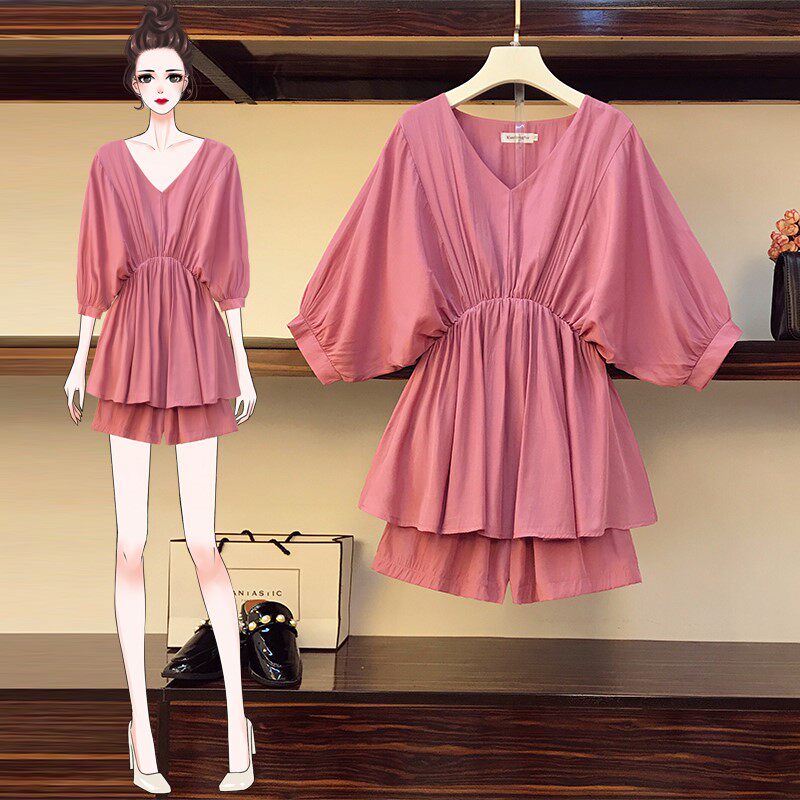 High-end large size women's clothing fat mm summer cover belly age reduction suit Fat sister bat sleeve top shorts two-piece set