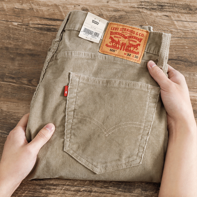 American Version of Genuine Levis 505 Series Corduroy Casual Pants for Men, Mid-Waist Loose Straight Pants American Version of Genuine Levis 505 Series Corduroy Casual Pants for Men, Mid-Waist Loose Straight Pants