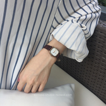 Korean watch ins niche design Women simple 2021 New fashionistas temperament retro all small dial