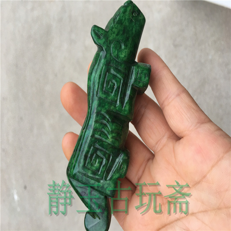 Imitation of ancient green, old Xiuyu, old paste, jade tiger antique collection, tiger handle unearthed in the late 7,000-year culture