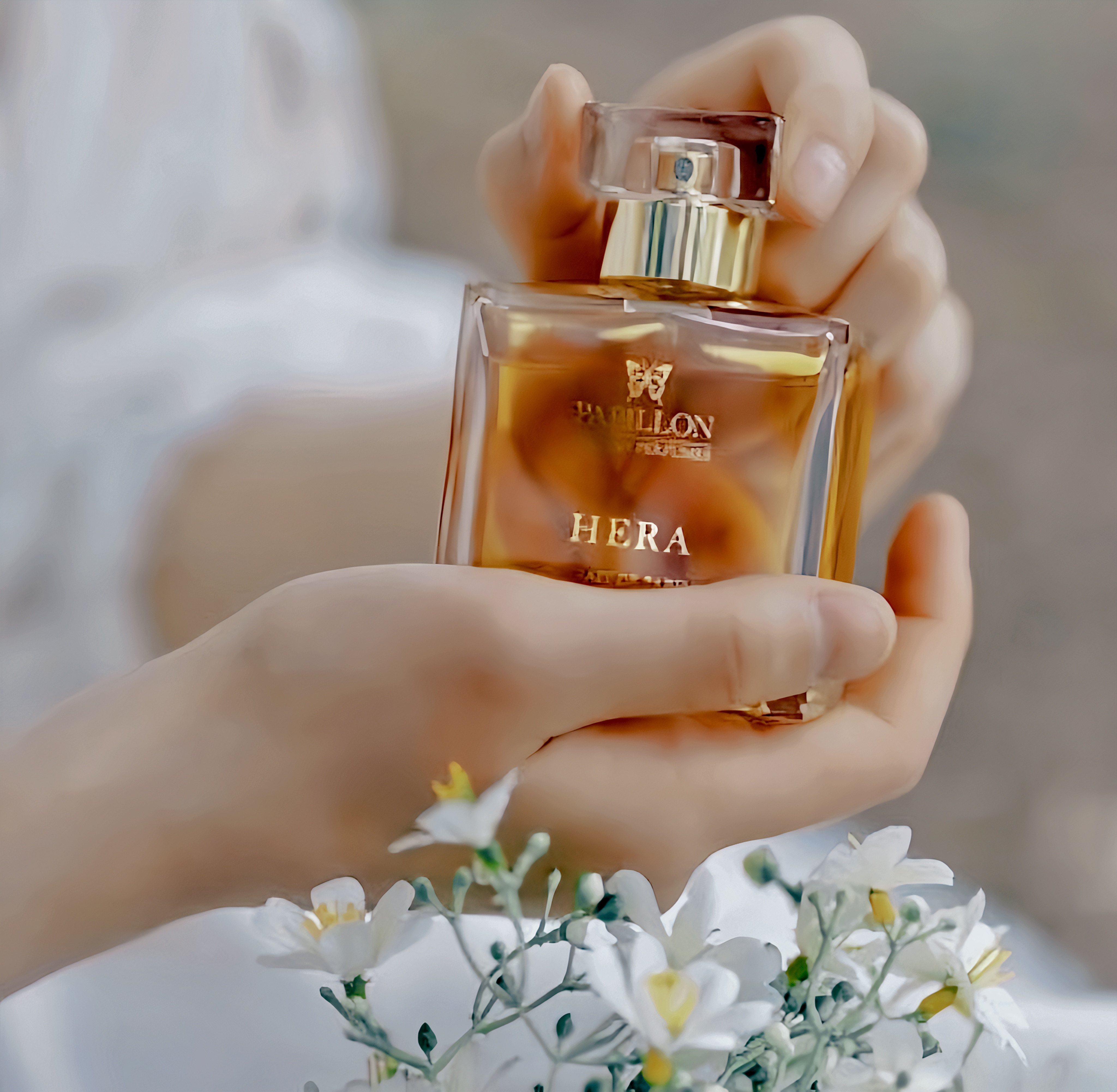 Papillon Artisan Perfumes蝴蝶工匠香水Anubis阿努比斯Dryad树妖评价