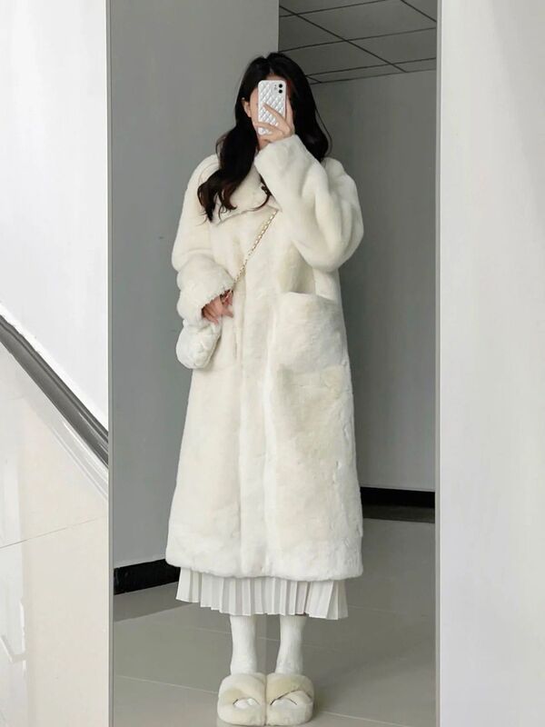 2024 New Mid-Length Faux Mink Fur Coat for Women, Winter Eco-Friendly Fur Integrated Lamb Wool Coat