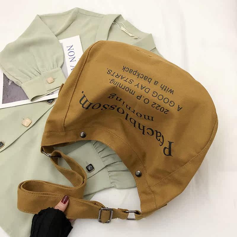 Crossbody canvas bag female Japanese new trendy American retro shoulder bag large-capacity student class book tote bag