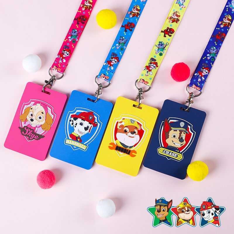 Wang Wang Team small car cute children's campus pick-up and drop sleeve bus cutting card hanging rope student meal card hanging and neck school card