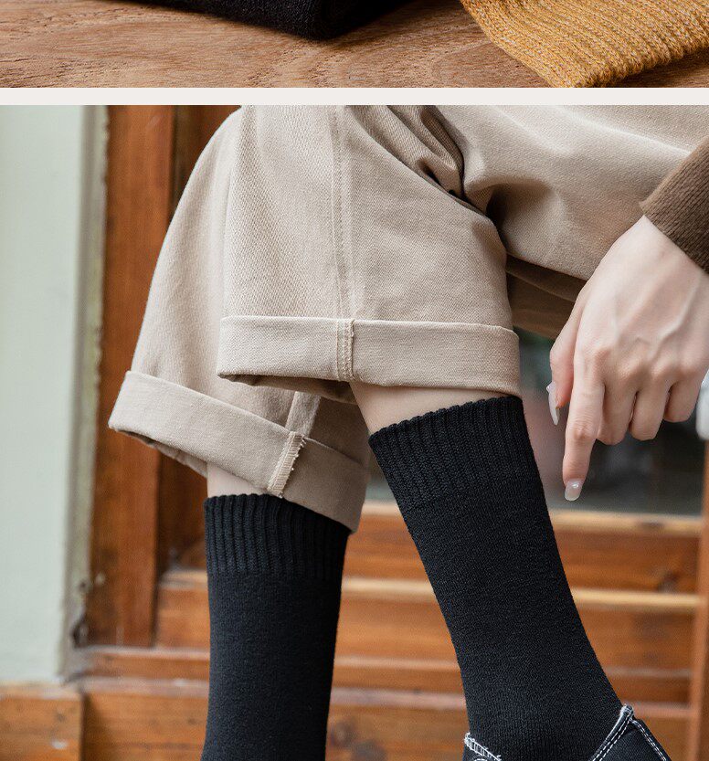 Шнурки 袜子女舒适长袜女ins潮中筒黑色长筒纯色高筒加厚保暖加绒小腿袜