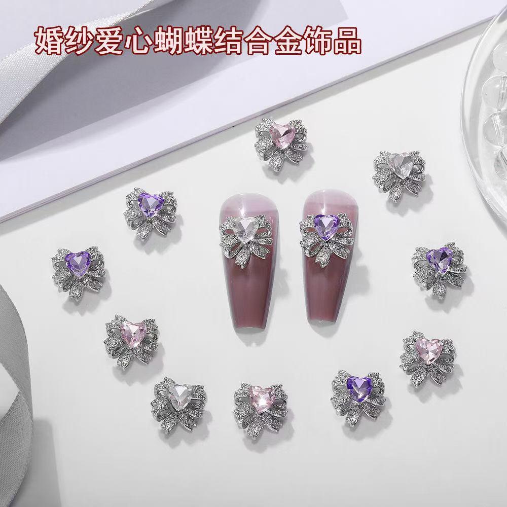 新款蝴蝶结装饰品水晶堆钻合金美甲饰品成品婚纱爱心钻指甲配饰